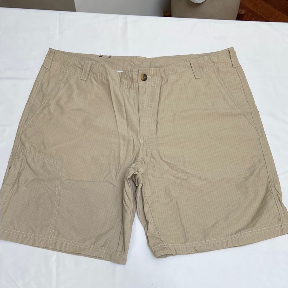 Columbia Tan Cargo Shorts Lightweight Casual Wear